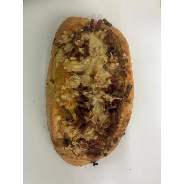 Meetvursti-Juusto Välimerenleipä 420 g