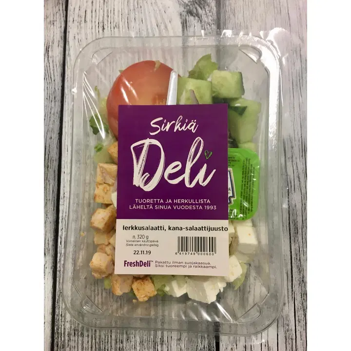 Herkkusalaatti,kana-salaattijuusto, Sirkiä Deli
