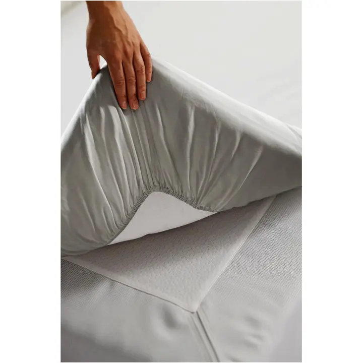 Voodilina kummiga satiin 160x200x26