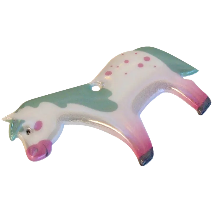 Kotimainen pehmoheijastin Fantasia Poni, palloketjulla.