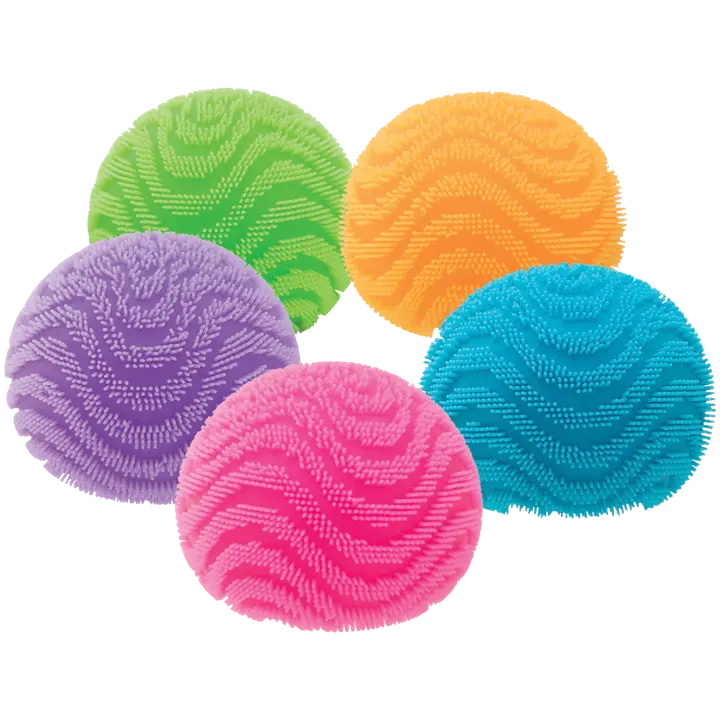 Stressipall fuzz ball waves