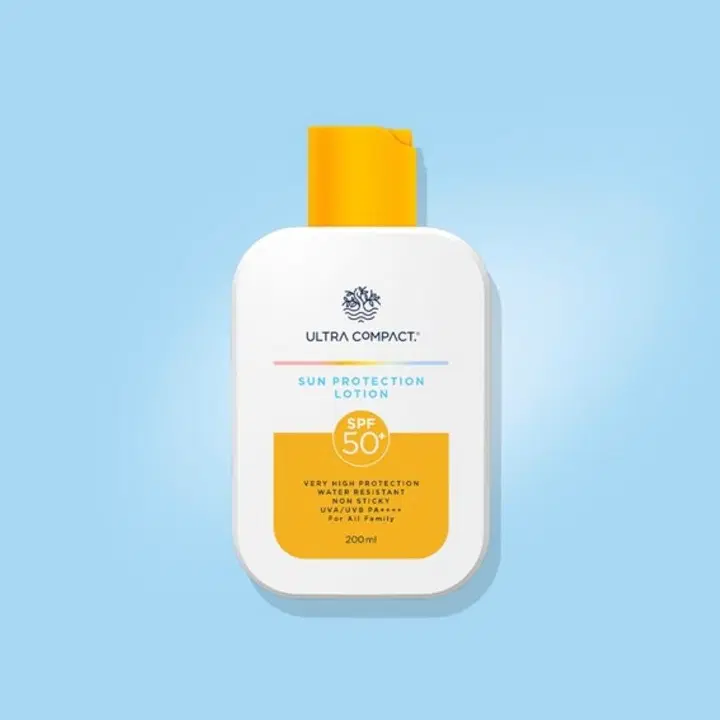 Ultra Compact Sun Protection Lotion SPF50+ 200ml