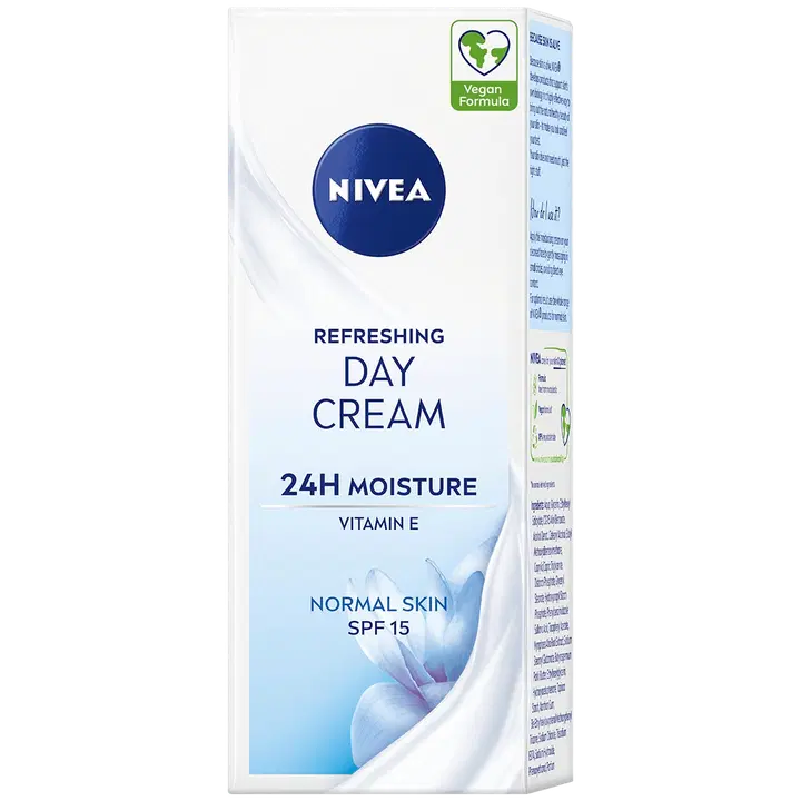 NIVEA 50ml Refreshing Day Cream -päivävoide sk15