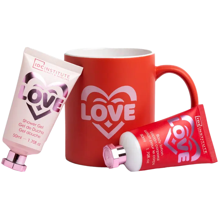 IDC Institute In Love Cup lahjasetti