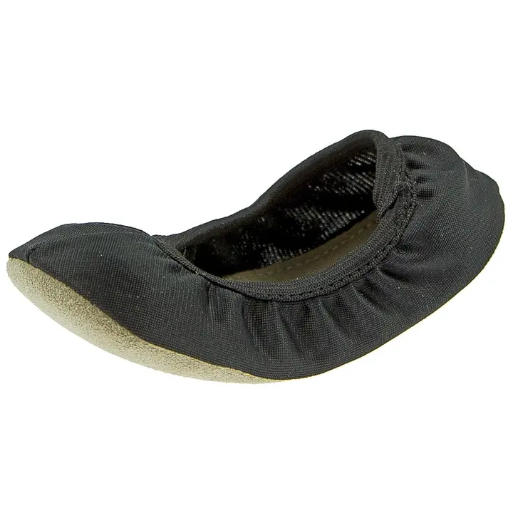 Ciraf kangastossut musta koko 28