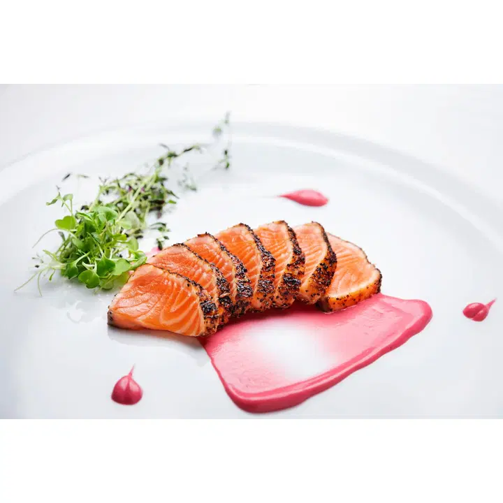 Paikallinen myymälävalmistus lohipastrami
