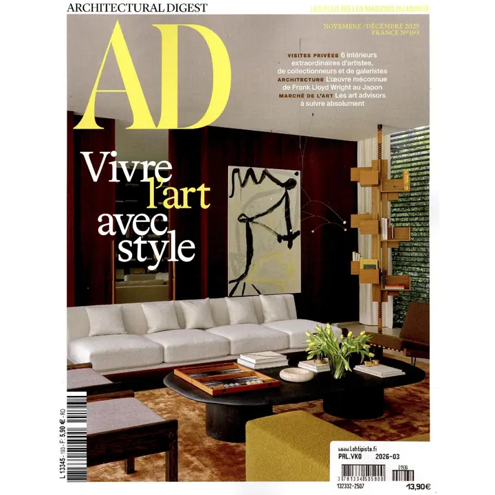 AJAKIRI ARCHITECTURAL DIGEST (FRA)