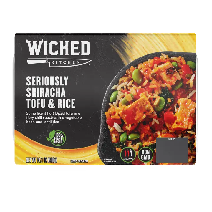 Wicked Kitchen - Kuutioitu tofu mausteisessa valkosipuli- ja chilikastikkeessa, tarjoillaan kasvis-papu-ja linssiriisin kanssa. Pakaste