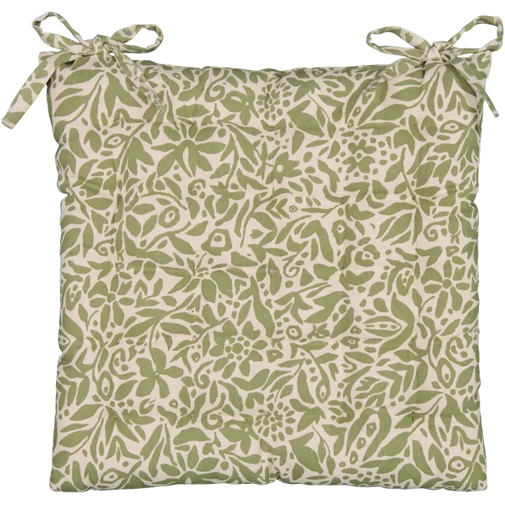 Toolipadi 40X40 Tagahoovis