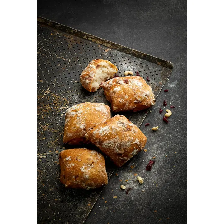Fazer Leipurit cashew-karpalociabatta kpl vehnäleipä
