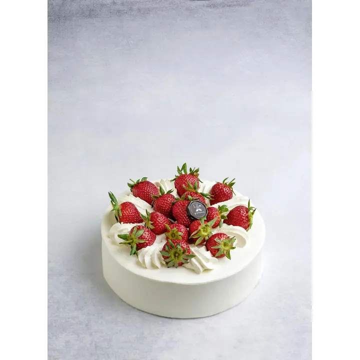 Gateau Kesän mansikkakakku 6 hlö