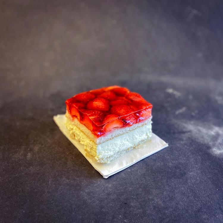 Meriläisen Leipomo Mansikkaleivos