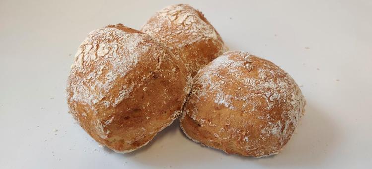 Gluteeniton Leipomo ILONA gluteeniton Aurinkopalasämpylä