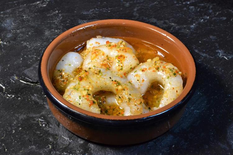 Gambas pil-pil jättikatkaravut