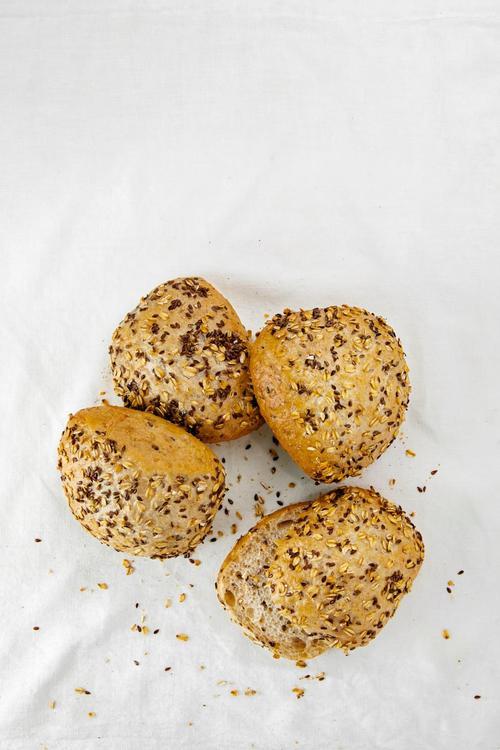 GATEAU KAURASÄMPYLÄ