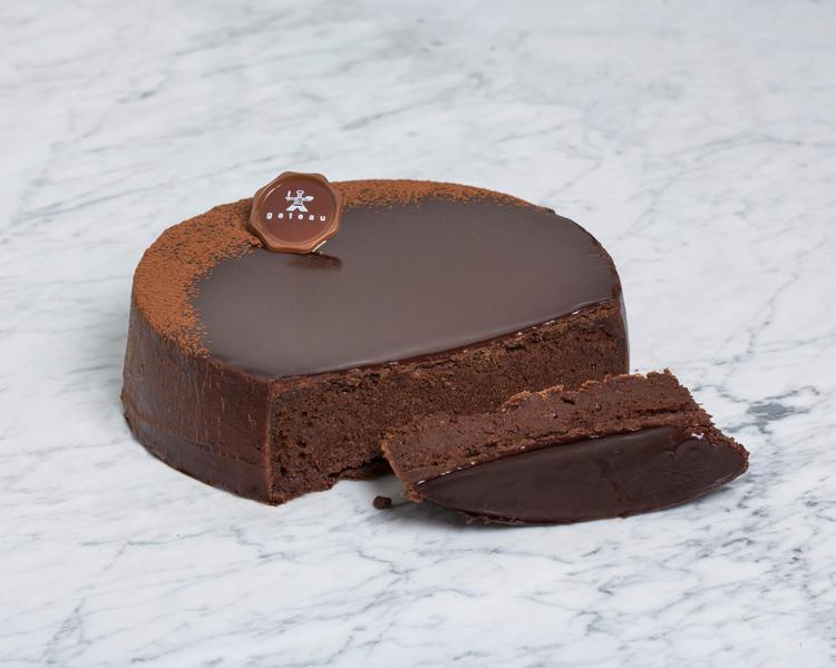 Gateau Hollantilainen suklaakakku 8hlö