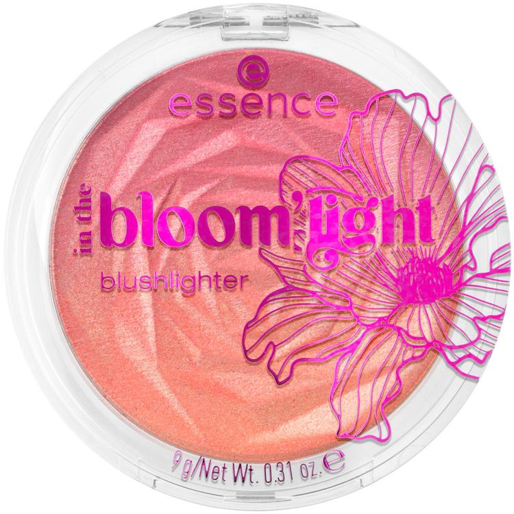 essence in the bloom'light blushlighter