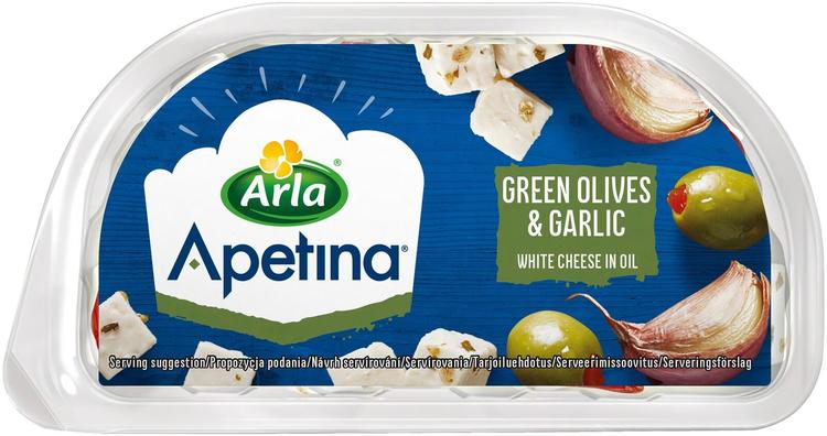 Apetina 100/60g snack vihreitä oliiveja, valkosipulia ja välimerellisiä juustokuutioita öljyssä