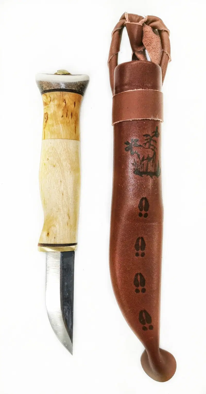 Карманный нож Wood Jewel с навершием из рога, лезвие из углеродистой стали 6,2 см