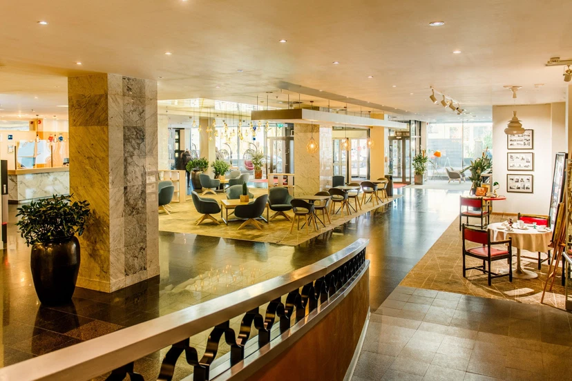 Original Sokos Hotel Viru lobby